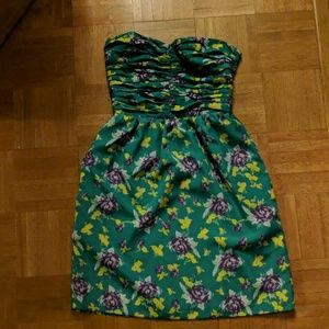 Strapless gap dress